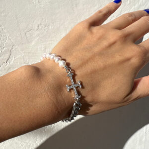 THE ADAMAS PEARL CHAIN BRACELET
